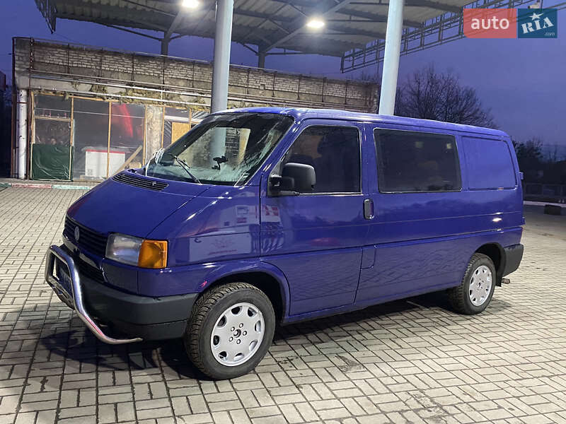 Мінівен Volkswagen Transporter 1992 в Охтирці