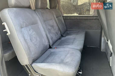 Мінівен Volkswagen Transporter 2011 в Чернівцях