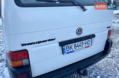 Мінівен Volkswagen Transporter 2002 в Здолбуніві