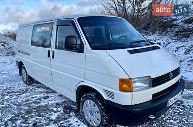 Мінівен Volkswagen Transporter 2002 в Здолбуніві