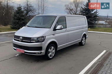 Вантажний фургон Volkswagen Transporter 2018 в Ірпені