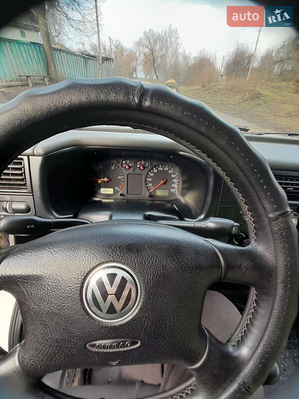 Volkswagen Transporter 2003