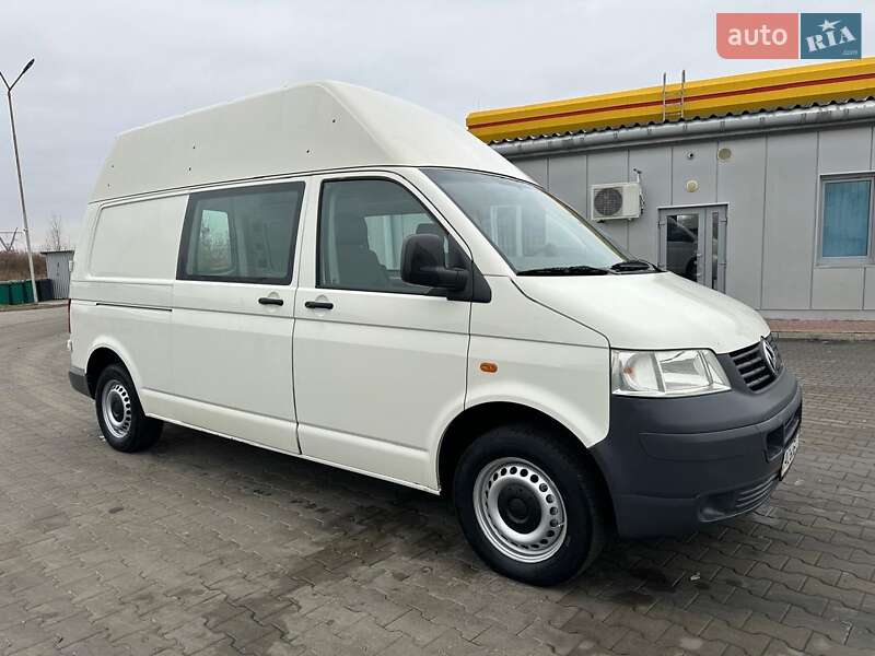 Мінівен Volkswagen Transporter 2007 в Луцьку