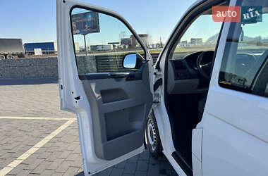 Мінівен Volkswagen Transporter 2013 в Мукачевому