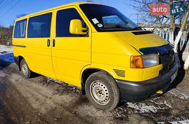 Мінівен Volkswagen Transporter 2003 в Сенчі