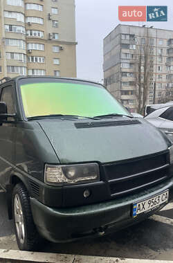 Мінівен Volkswagen Transporter 2000 в Харкові