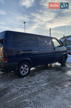 Минивэн Volkswagen Transporter 2000 в Рахове