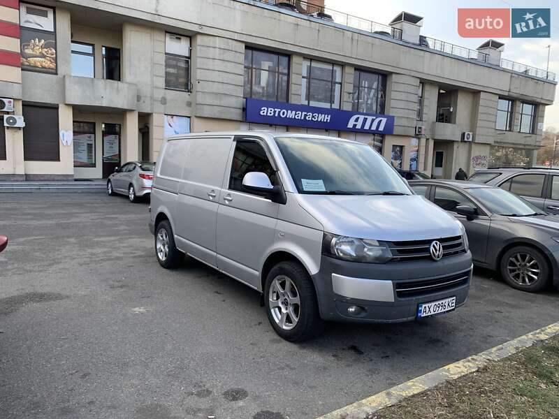 Volkswagen Transporter 2011