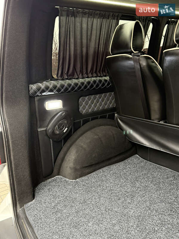 Минивэн Volkswagen Transporter 2020 в Киеве