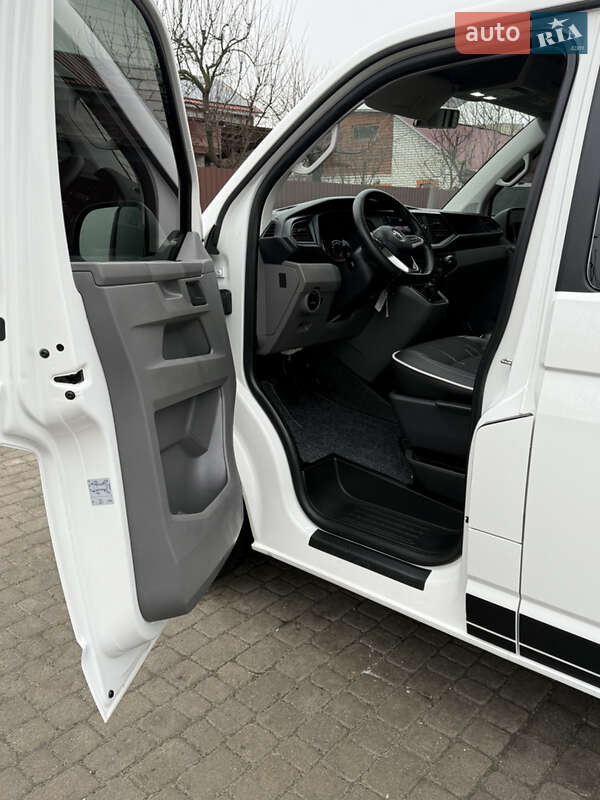 Минивэн Volkswagen Transporter 2020 в Киеве
