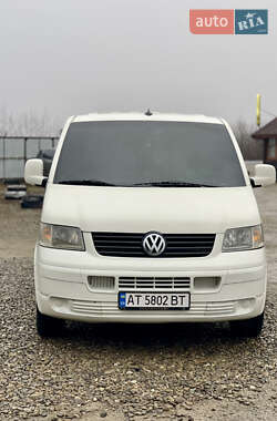 Мінівен Volkswagen Transporter 2004 в Коломиї