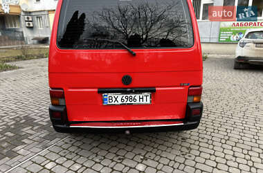 Мінівен Volkswagen Transporter 2001 в Кам'янець-Подільському