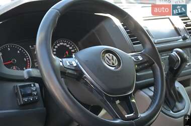 Грузовой фургон Volkswagen Transporter 2017 в 