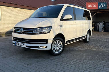 Минивэн Volkswagen Transporter 2018 в 