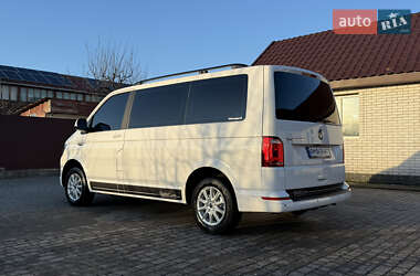 Минивэн Volkswagen Transporter 2018 в 