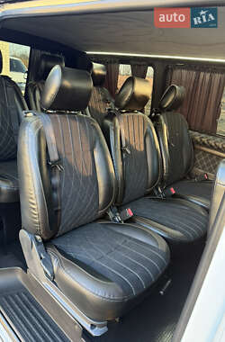Минивэн Volkswagen Transporter 2018 в 