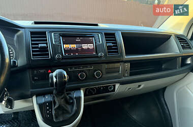 Минивэн Volkswagen Transporter 2018 в 