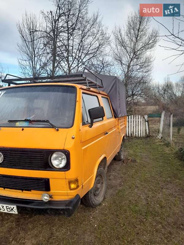 Минивэн Volkswagen Transporter 1990 в Сарнах