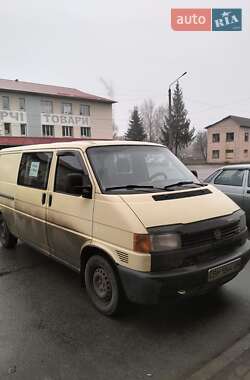 Вантажопасажирський фургон Volkswagen Transporter 2003 в Конотопі