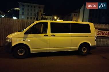 Минивэн Volkswagen Transporter 2006 в 