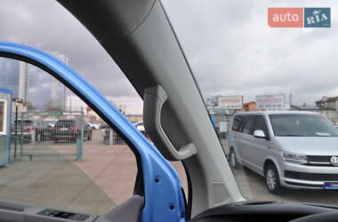Грузовой фургон Volkswagen Transporter 2021 в 
