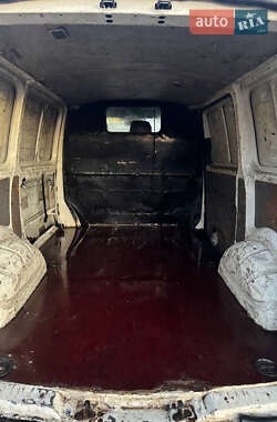 Грузовой фургон Volkswagen Transporter 2005 в 