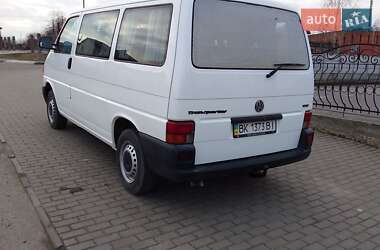 Минивэн Volkswagen Transporter 2002 в Ровно