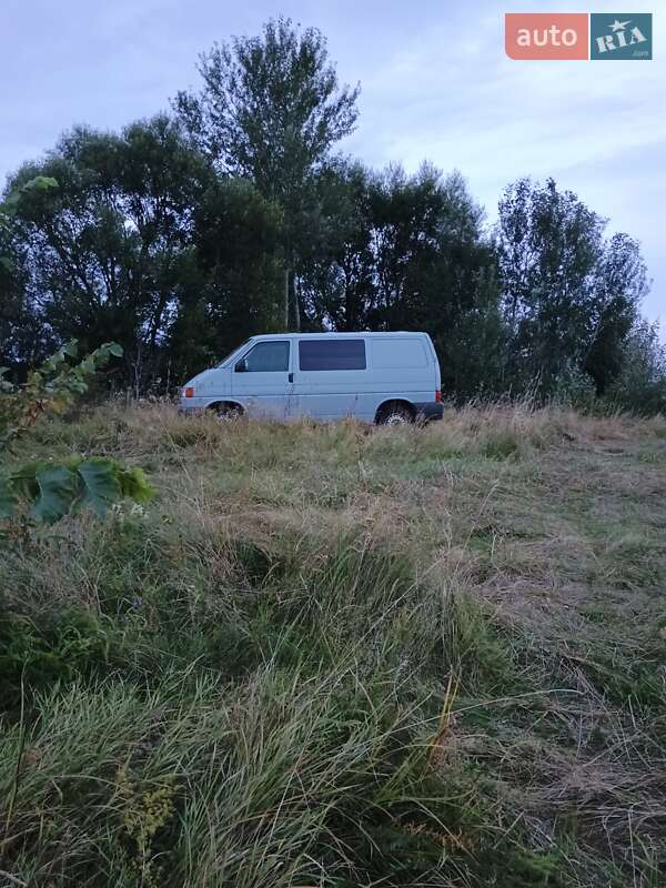 Минивэн Volkswagen Transporter 2002 в Днепре