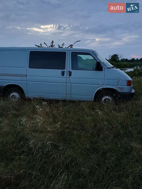 Минивэн Volkswagen Transporter 2002 в Днепре