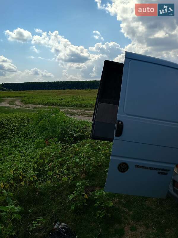 Минивэн Volkswagen Transporter 2002 в Днепре