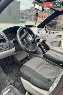 Минивэн Volkswagen Transporter 2005 в 