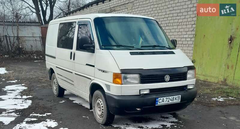 Минивэн Volkswagen Transporter 1998 в Тальном