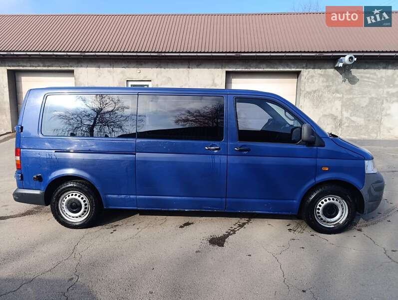 Мінівен Volkswagen Transporter 2005 в Бару