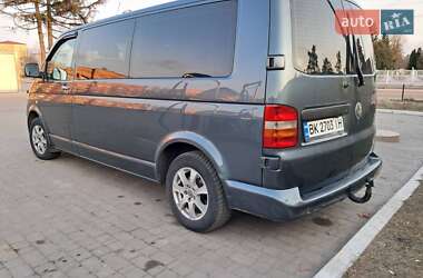 Минивэн Volkswagen Transporter 2006 в Сарнах