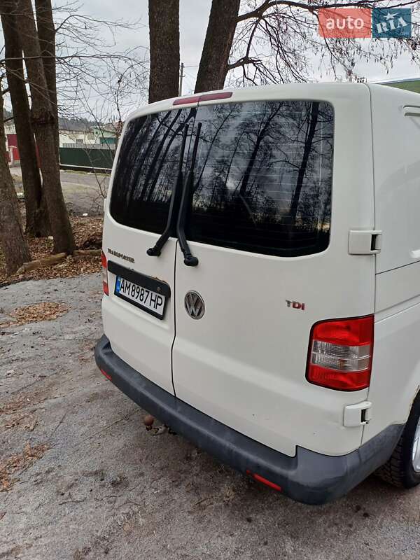 Минивэн Volkswagen Transporter 2004 в Звягеле