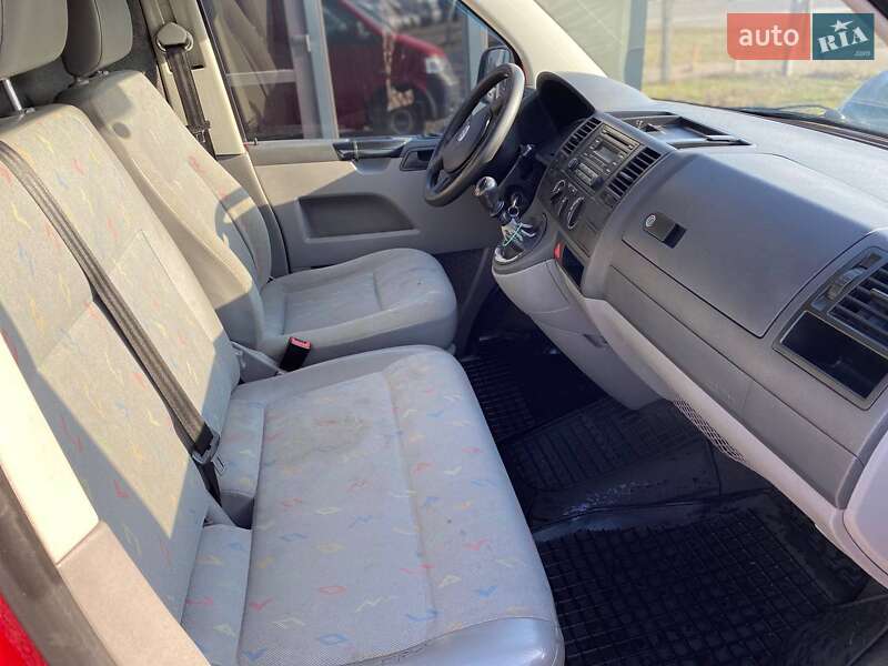 Грузовой фургон Volkswagen Transporter 2008 в Киеве