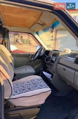 Минивэн Volkswagen Transporter 2001 в 