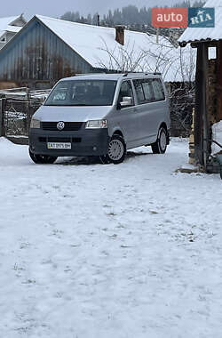 Мінівен Volkswagen Transporter 2004 в Верховині