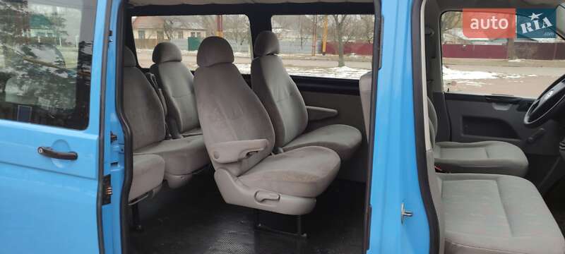 Мінівен Volkswagen Transporter 2004 в Коростені