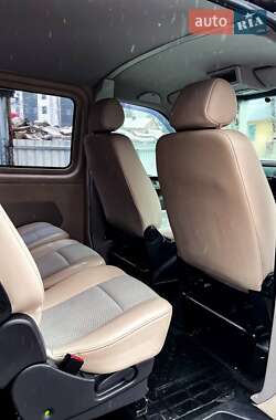 Мінівен Volkswagen Transporter 2016 в 