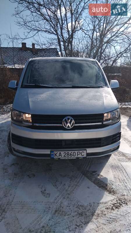 Минивэн Volkswagen Transporter 2017 в Киеве