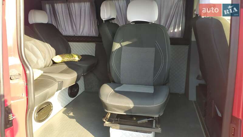 Минивэн Volkswagen Transporter 2004 в Балте