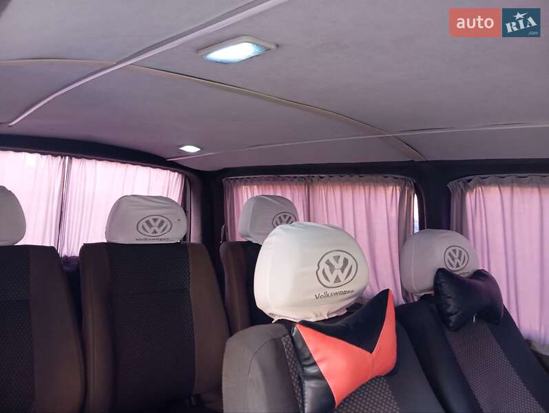 Микроавтобус Volkswagen Transporter 2005 в 