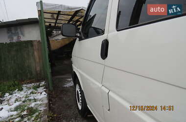 Минивэн Volkswagen Transporter 2000 в 