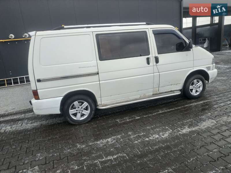 Мінівен Volkswagen Transporter 2000 в Вінниці