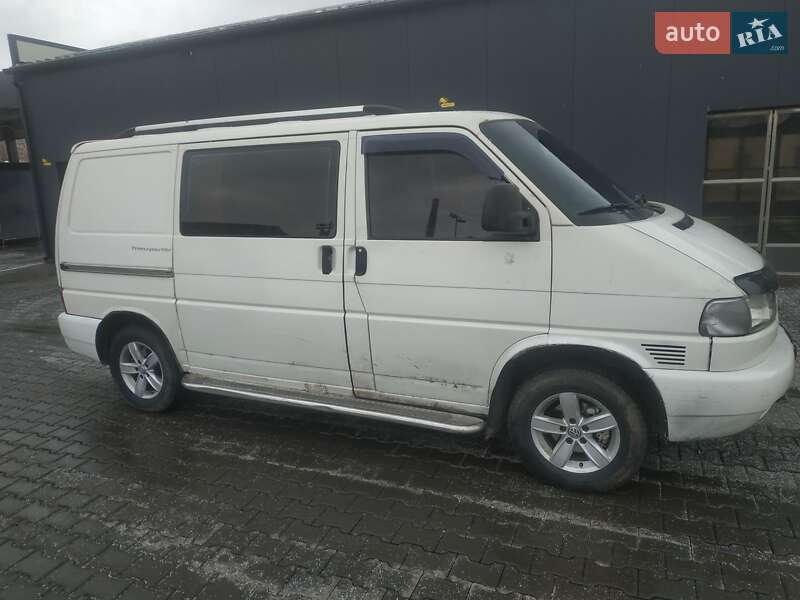 Мінівен Volkswagen Transporter 2000 в Вінниці