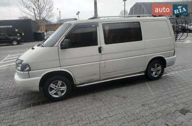 Минивэн Volkswagen Transporter 2000 в 