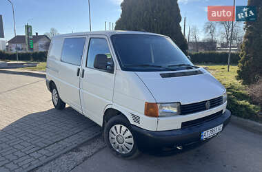 Минивэн Volkswagen Transporter 2000 в Ивано-Франковске