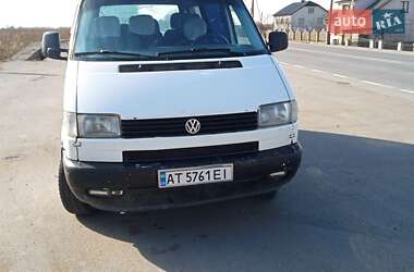 Минивэн Volkswagen Transporter 2000 в 