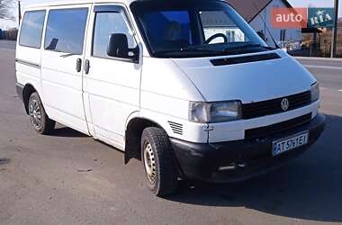 Минивэн Volkswagen Transporter 2000 в 